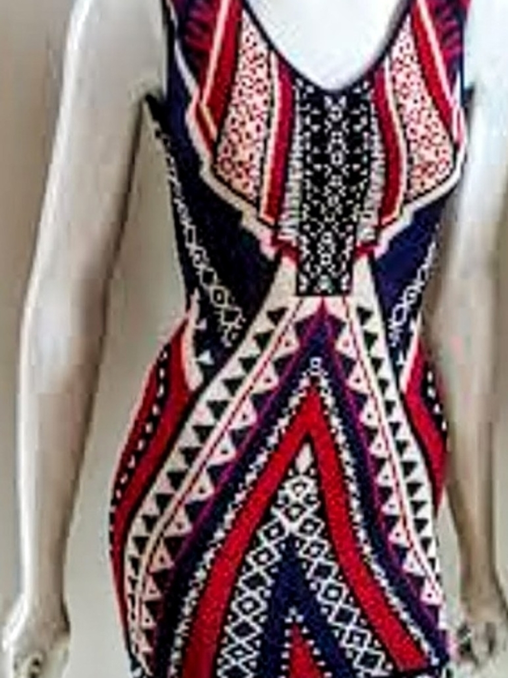 Sleeveless Geometric Print Bodycon Dress in Red and Navy